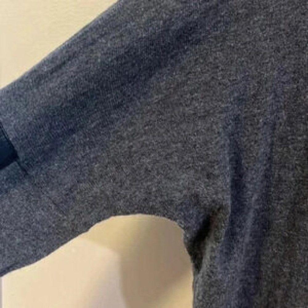 V-Neck Long Sleeve Women's Sweater - Dark Gray - Picture 5 of 9